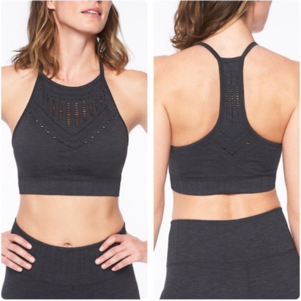 ATHLETA HALSANA MACRAME SEAMLESS CROCHET CHARCOAL GREY SPORTS BRA SIZE SMALL